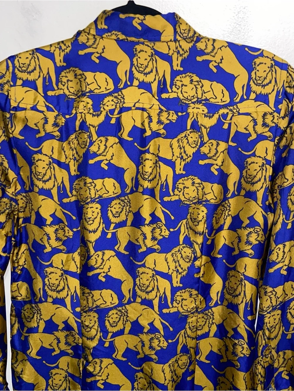 J. Crew Top Womens Size 2 Blouse 100% Silk Twill Sleepy Lions Shirt Preppy Blue